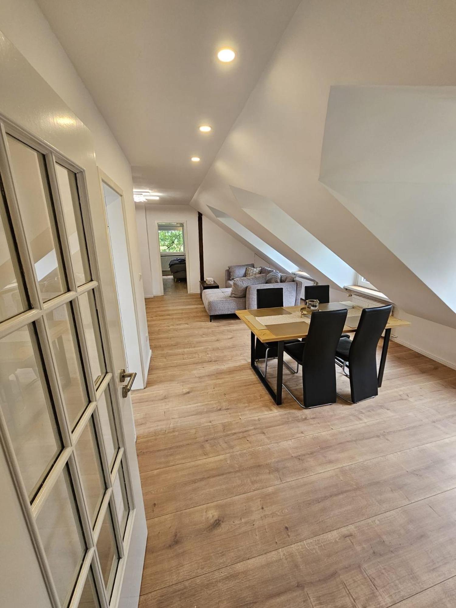 Apartment Tautraum Mit Whirlpool Und Gruenem Ausblick Wilhelmshaven