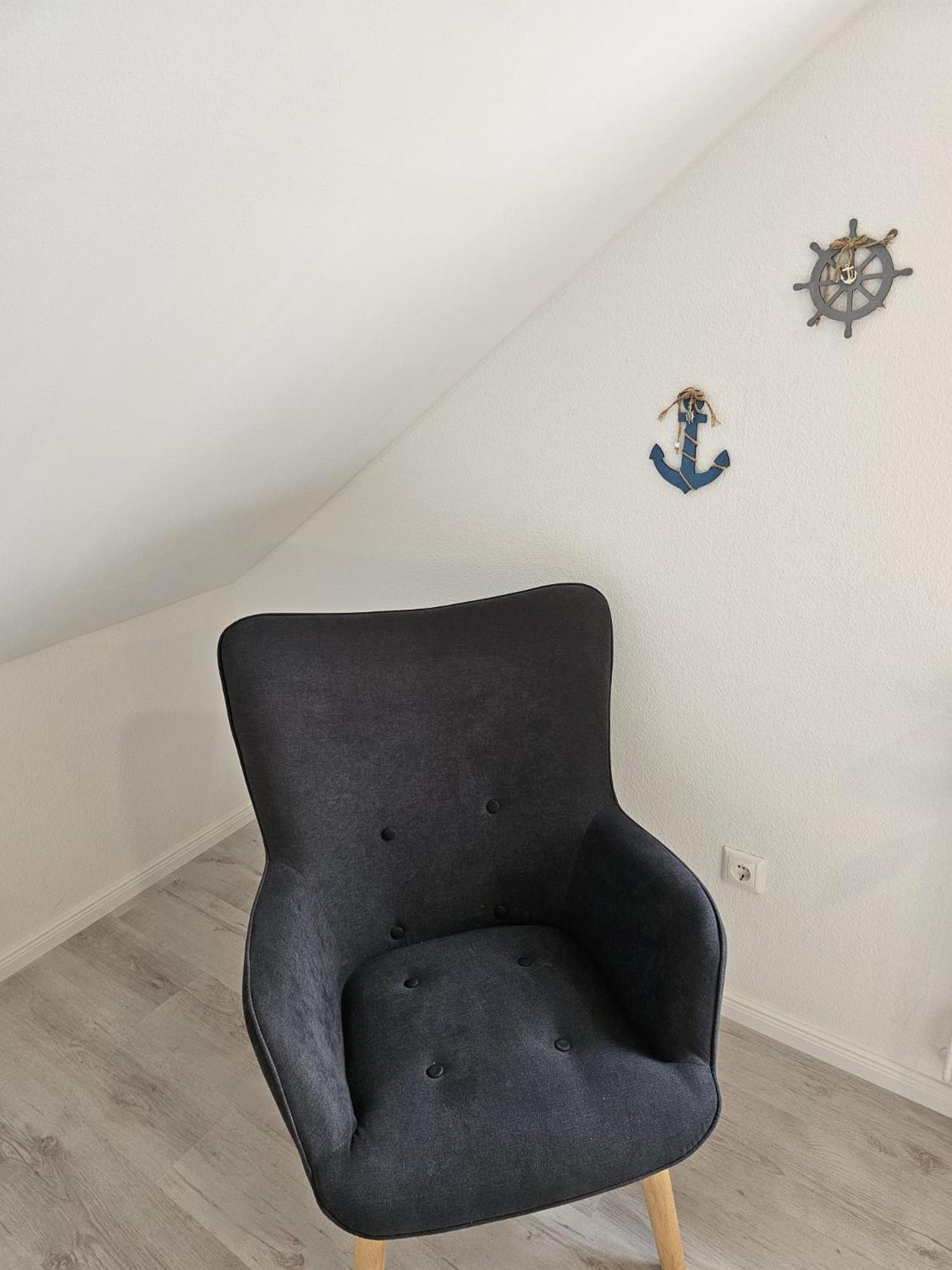 Tautraum Mit Whirlpool Und Gruenem Ausblick