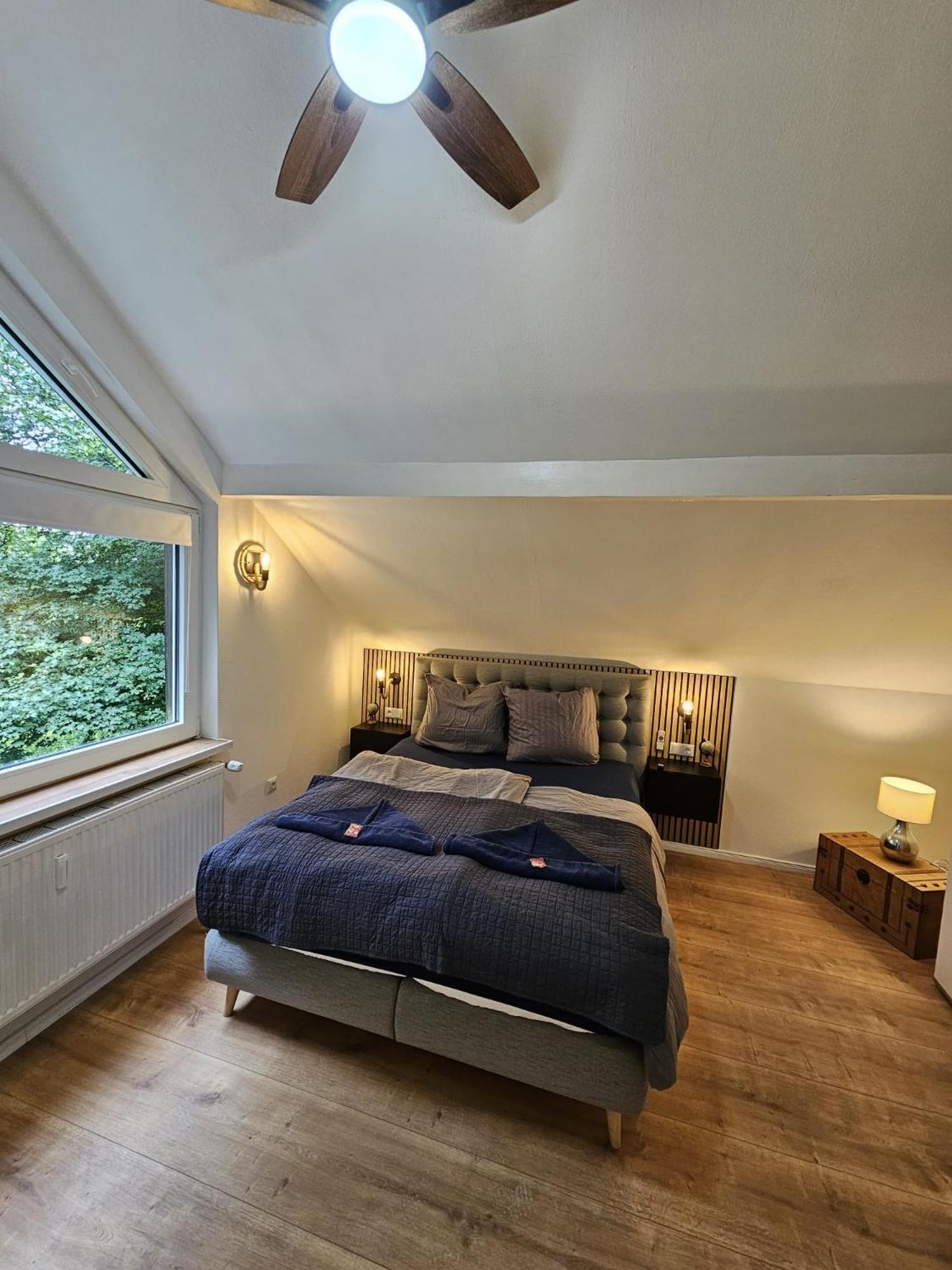 Tautraum Mit Whirlpool Und Gruenem Ausblick Apartment